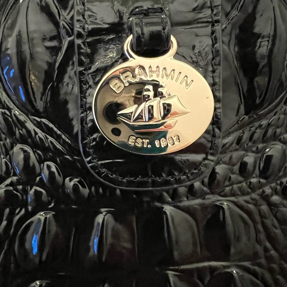 Elegant Brahmin handbag - Picture 3 of 3